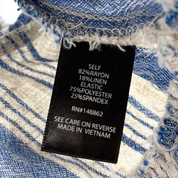 Torrid Off Shoulder Blue Cream Linen Blend Cropped Top Size 3X - Picture 8 of 8